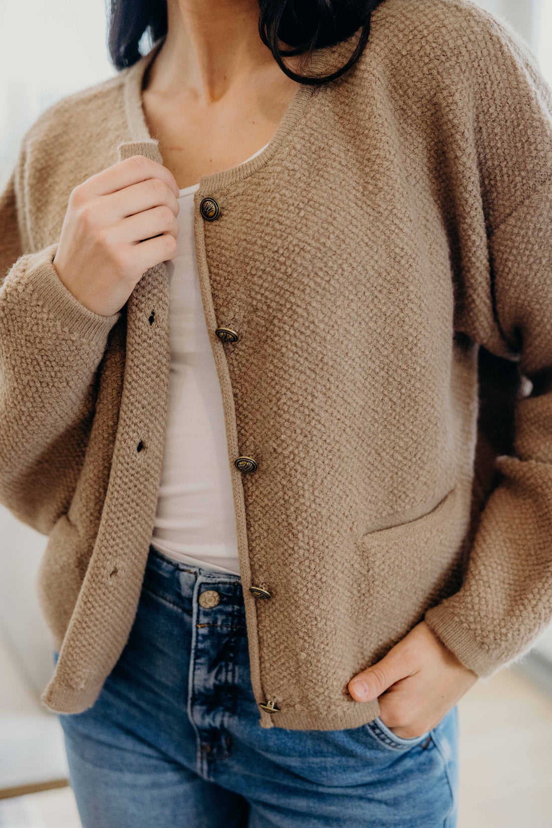 BUTTON FRONT CARDI IN SESAME