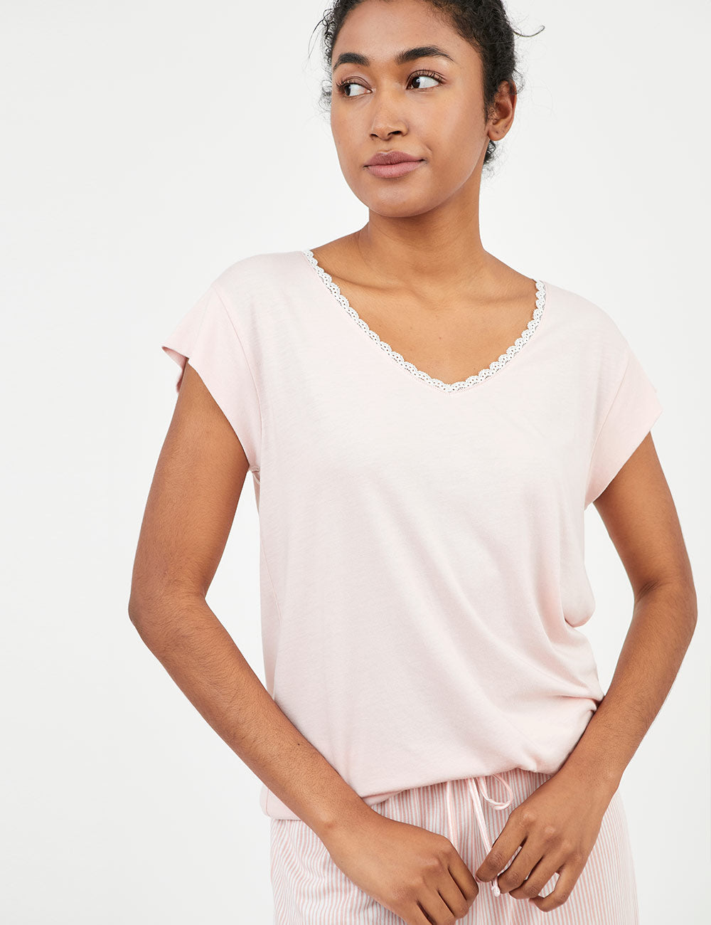 Victoria Top Light Rosebloom