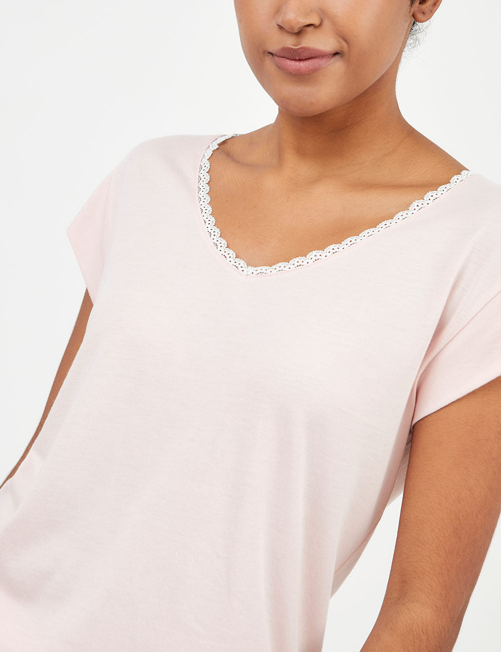 Victoria Top Light Rosebloom