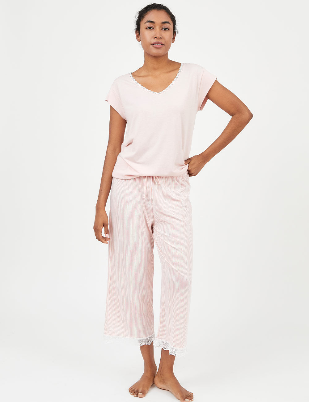 Victoria Top Light Rosebloom